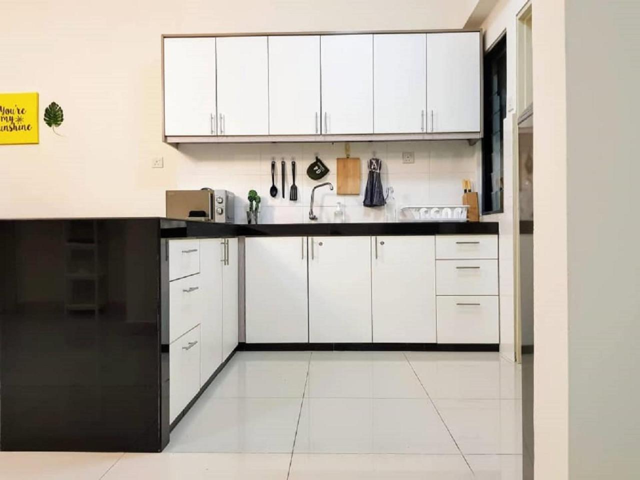 Puchong 8-12 Pax 5Min Lrt Cozy Apartment Ioi Mall Eksteriør billede